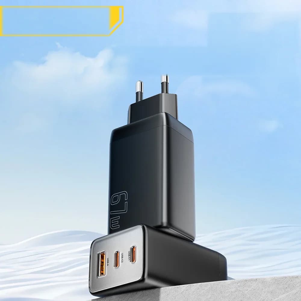 67W GaN USB-C-pikalaturi QC- ja PD-tuella